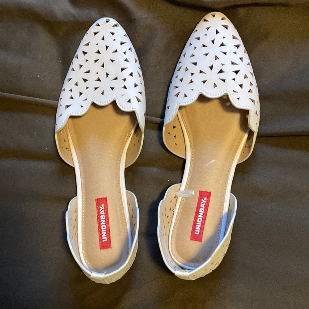 Stylish flats